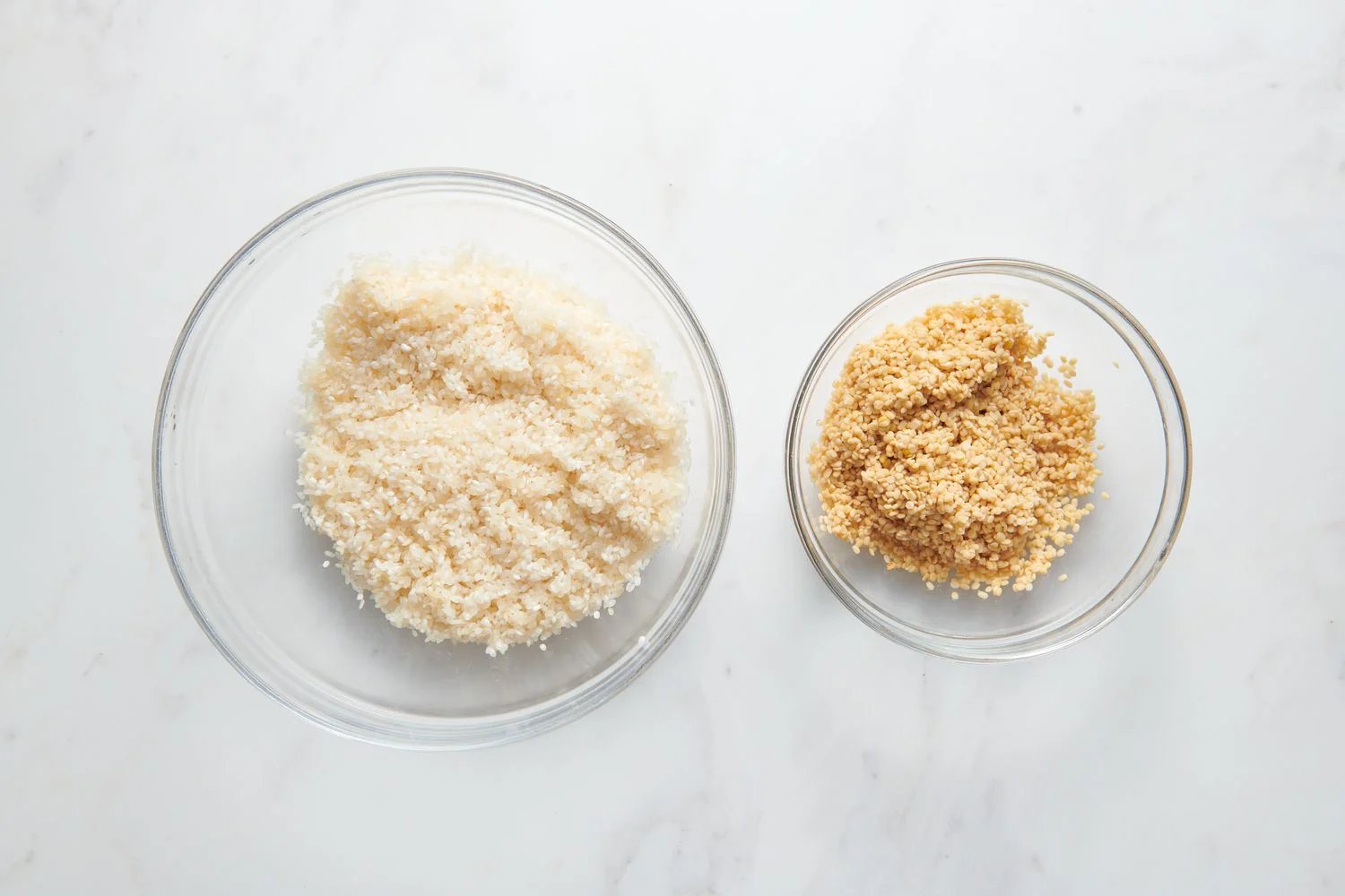 Rinsed Sona Masuri rice and urad dal