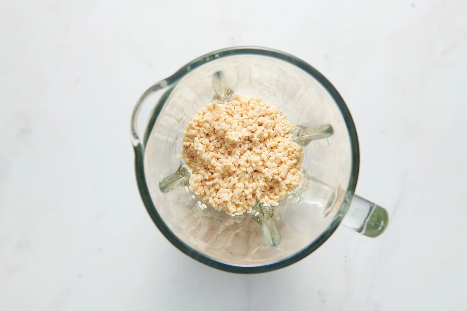 Soaked urad dal in a blender