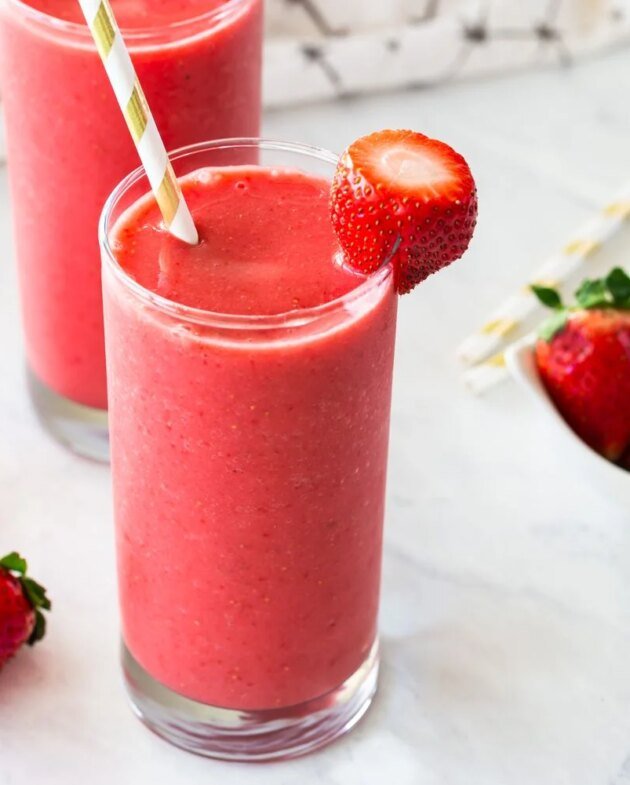 Easy Strawberry Smoothie Recipe