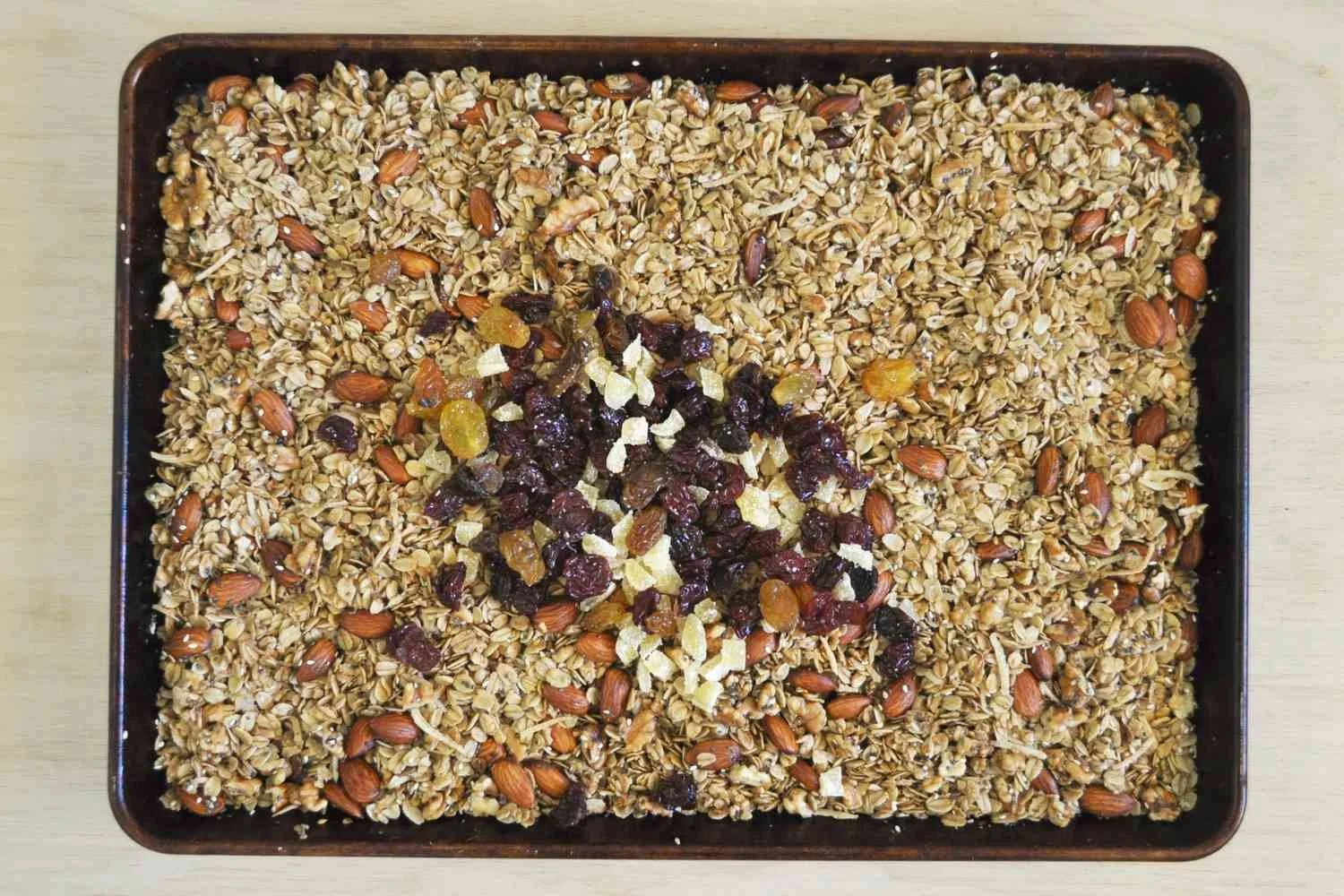 Granola with dried fruit