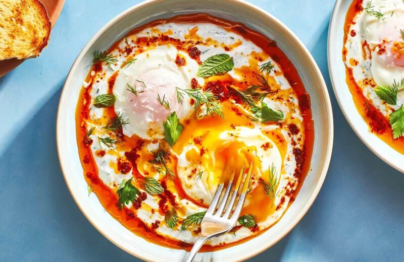 Çilbir (Turkish Eggs)